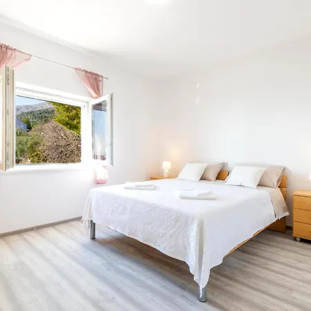 Awesome In Suvi Potok, Jesenice, Apartment